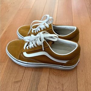 Golden Brown Old Skool Vans / Size 7.5 Women's